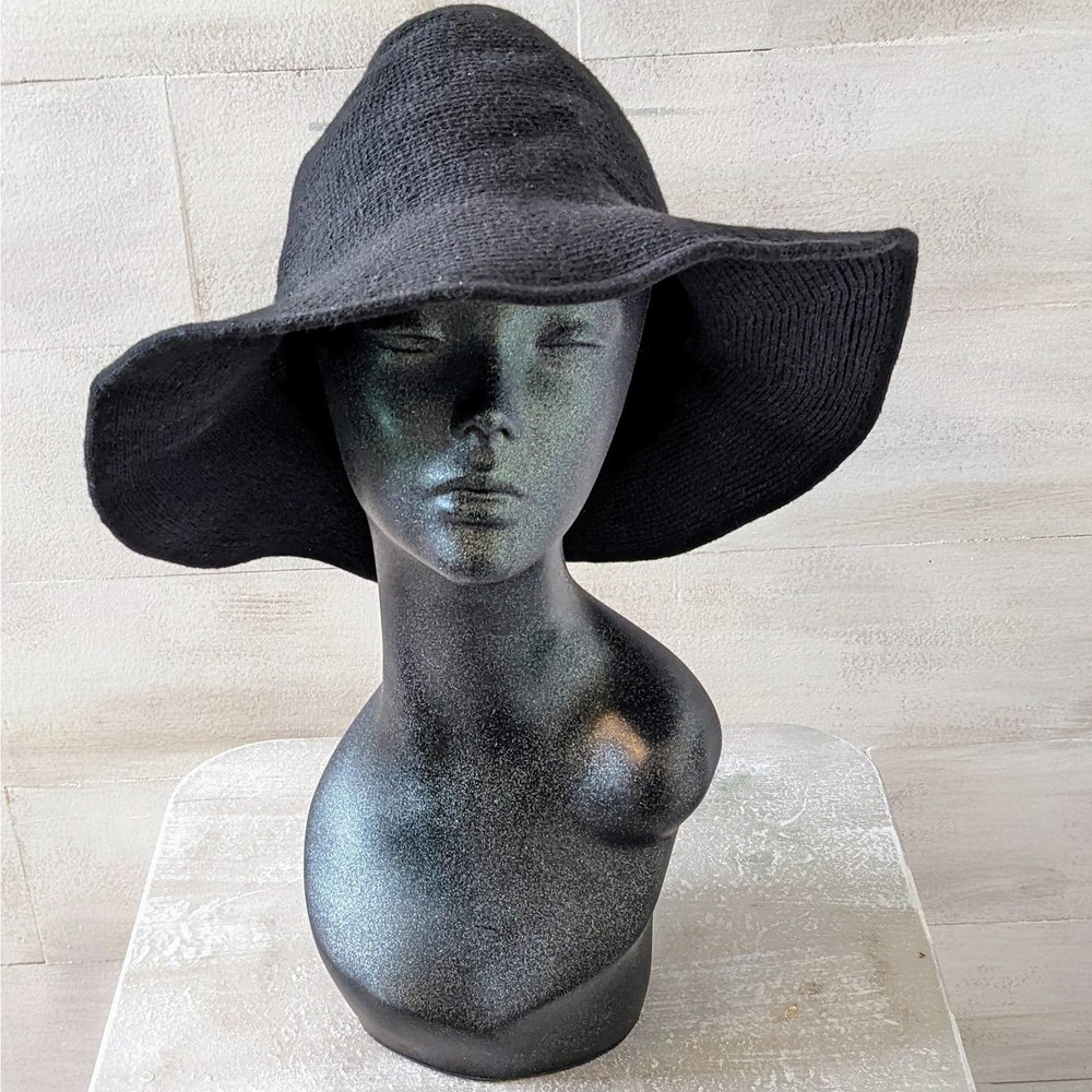 Black Modern Witch Pixie Style Women's Hat NEW